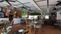 Cabinas El Colibri, Apart Hotel - breakfast