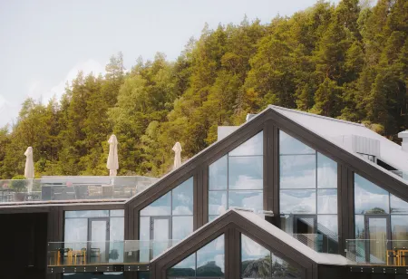 Season Hotel Отели в г. Ботчюрка