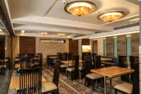 The Grand Asansol - Aamiainen
