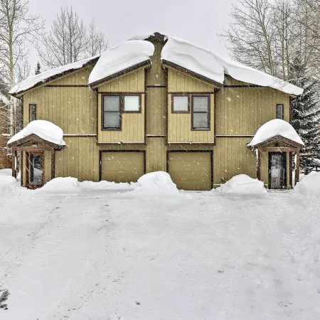 Frisco Townhome w/ Hot Tub - 10 Mi to Breckenridge