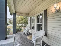 Burgaw House w/ Large Covered Porch & Swing! Hotels in Pender County
