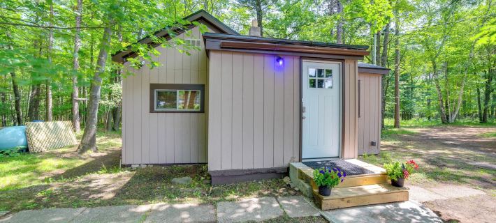 Sunroom, Deck and Grills Marquette Cottage! Ξενοδοχεία στην πόλη Marquette