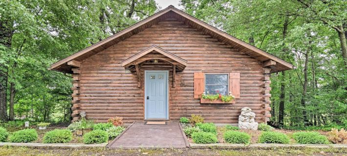 Cozy Amish Country Cabin on Shipshewana Lake! Ξενοδοχεία στην πόλη LaGrange County