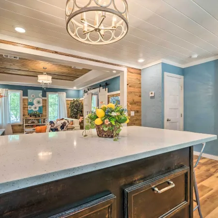 Modern Broken Bow Cabin, Near Lake and Wineries