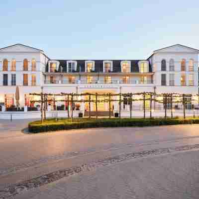 Strandhotel Zingst Hotel Exterior