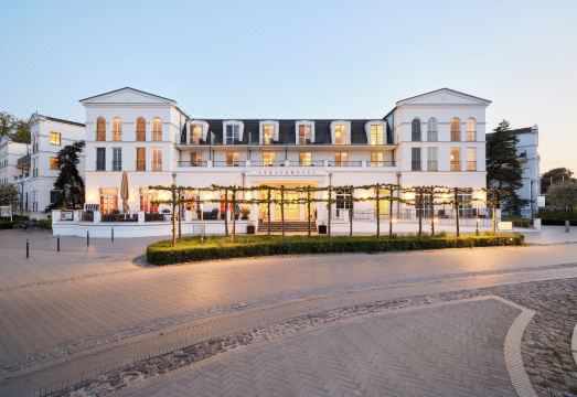 슈타이겐베르거 슈트란트호텔 & 스파 칭스트