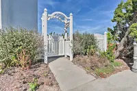 Virginia Beach Studio w/ Balcony + Pool View! - Condos