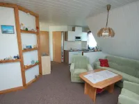 An der Wiese 1 für 2 Gäste Inkl. Bettw., Wlan, Südbalkon und Parkplatz am Haus Hotels in Prerow