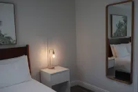 5040 House · Pristine and Peaceful Home - Beautiful View Hotel a Port Salerno