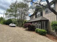 Big Lake Gleville & Mountain Views Spacious Quiet Home Close to Town