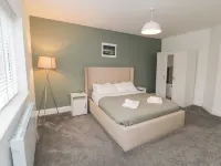 Bridlington Shore Apartment Hotels in Rudston