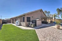 Outdoor Kitchen, Heated Pool: Gilbert Retreat! - Uima-altaat