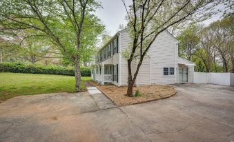Spacious Norcross Home ~ 21 Mi to Downtown Atlanta