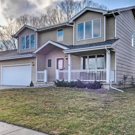 Altoona Home 11 Mi to Downtown des Moines