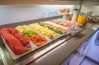 阿羅三特拉斯飯店 - 早餐