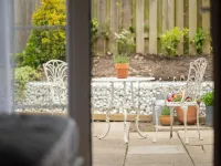 Stonehenge Courtyard Hotels near Durrington Walls