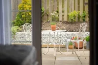 Stonehenge Courtyard