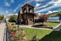 Lake Chelan Shores: Sandy Beach Delight # 1-5; Chelan, WA. Beautiful 2-bdr condo