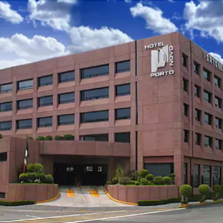 Porto Novo Hotel & Suites