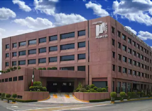 Porto Novo Hotel & Suites โรงแรมใกล้อาร์ทเฮาส์เม็กซิโก