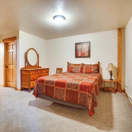 Mccall Vacation Rental ~ 1/2 Mi to Payette Lake!