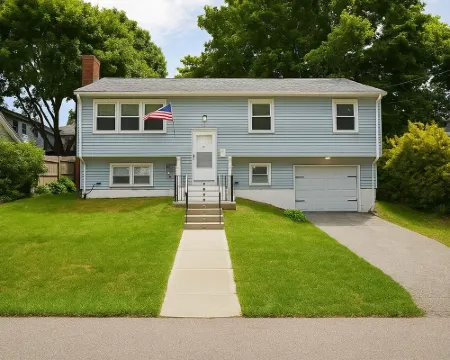 RIVERVIEW VILLA AT OCEAN BEACH: 5 QUEEN BEDS 新倫敦酒店