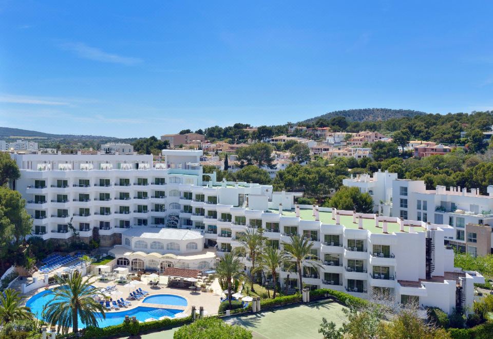 hotel overview picture