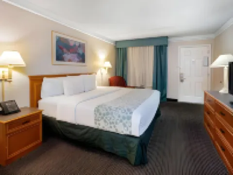 Motel 6 Phoenix, AZ - Midtown