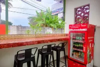 Trubus Guesthouse Syariah Magelang mitra RedDoorz Hotel di Mertoyudan