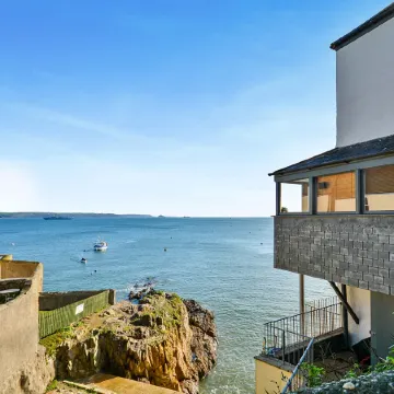 Nor Nour, Cawsand Отели в г. Торпойнт