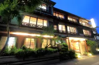 Sinonomesou Hotels in 