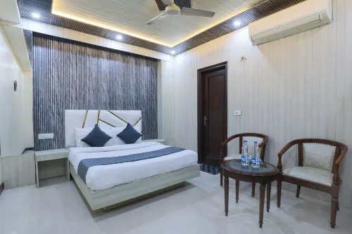Hotel Blessings on Road Near New Delhi Railway Station Renovated 2025 May