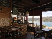 El Camino Hostel & Pub