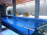 Grand Hap Hotel Solo - Pools