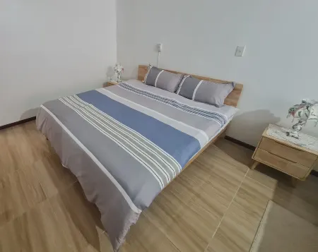 Hotel Nuku'Alofa Отели рядом с достопримечательностью «Ha'amonga'a Maui Trilithon»