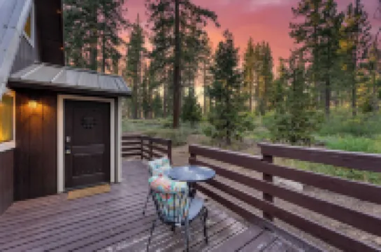 Speckled by Avantstay Modern Interior, 0.5mi to Lake!