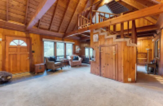 Riversong Lodge by Avantstay 桑拿 + 熱水浴缸 在 特拉基河