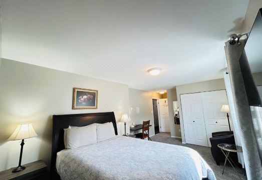 미드나이트 선 공용 공간