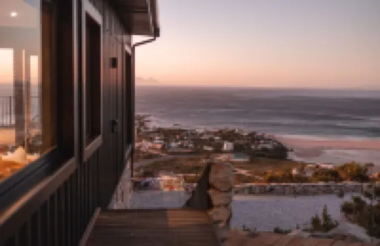 Klein Hangklip - Eco Mountain Cabin