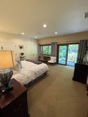 Come Be Our Guests at The Solvang Dolphin House "Delfin Huset"