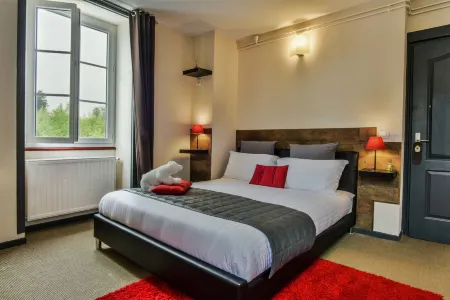 Hôtel Auberge l'Estanquet Отели в г. Бриску