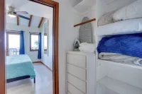 Bright Catalina Island Condo w/ Ocean Views!