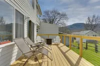 Scenic Home on the Delaware River, Pet-Friendly! - Pet friendly
