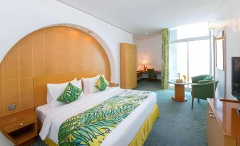 Oryx Grand Jebel Hafeet Hotel