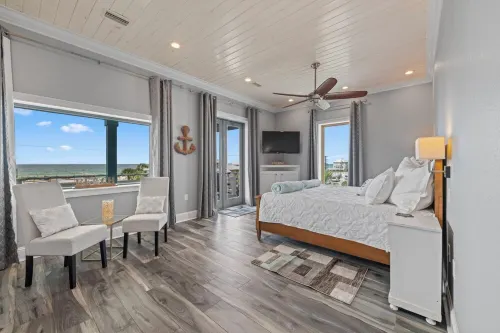 Luxury, Spacious Beach House! 5 Bedrooms & 7 Baths, Pool, Hot Tub, Game Room.