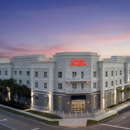 Hampton Inn & Suites Vero Beach Downtown