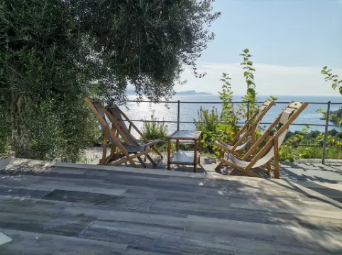 Enjoy Lichnos Bay Village, Camping, Hotel and Apartments