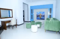 palmyraResort 鄰近University of Jaffna Faculty of Science யாழ்ப்பாண பல்கலைக்கழகம் விஞ்ஞான பீடம்的酒店