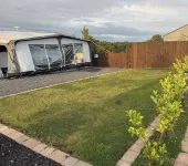 สำหรับ 4 ท่าน - ที่พักสัตว์เลี้ยงพักได้ - เดอแรม คาราวาน รีทรีต โรงแรมใน