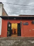 One Day Trip Hostel Hotel a 